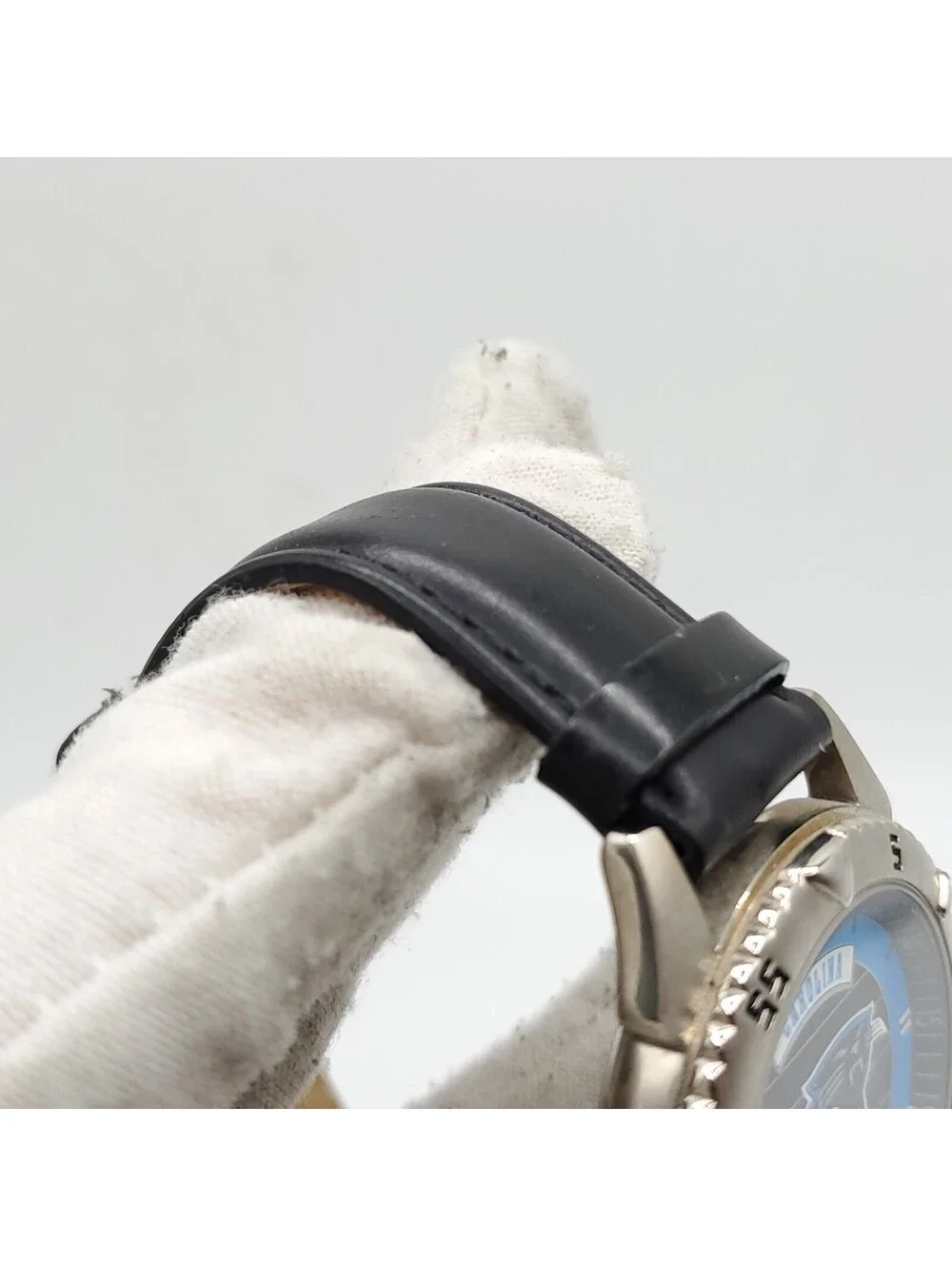 Fossil new battery